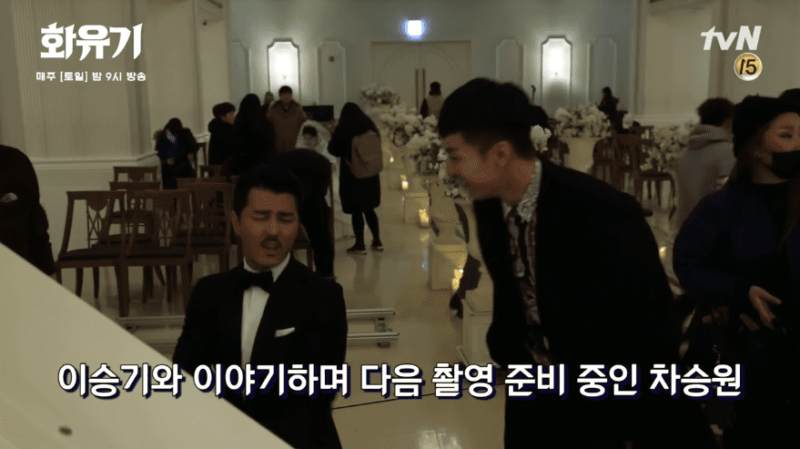 Cha Seung Won es el mejor pianista, Lee Seung Gi no puede parar de reír, y más en el plató de “Hwayugi”