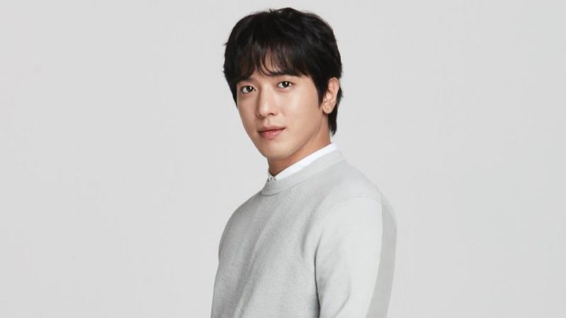 Jung Yong Hwa de CNBLUE llevará a cabo una reunión de fans más antes de alistarse
