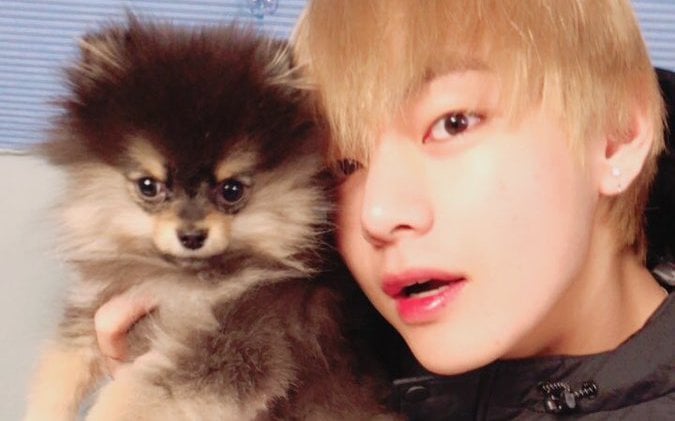 V de BTS recibe halagos de entrenador por su actitud al