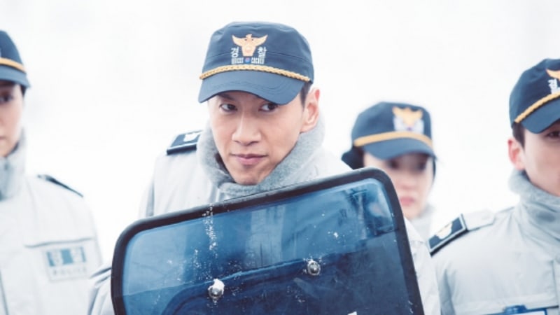 Lee Kwang Soo habla sobre prepararse para su próximo personaje en “Live”