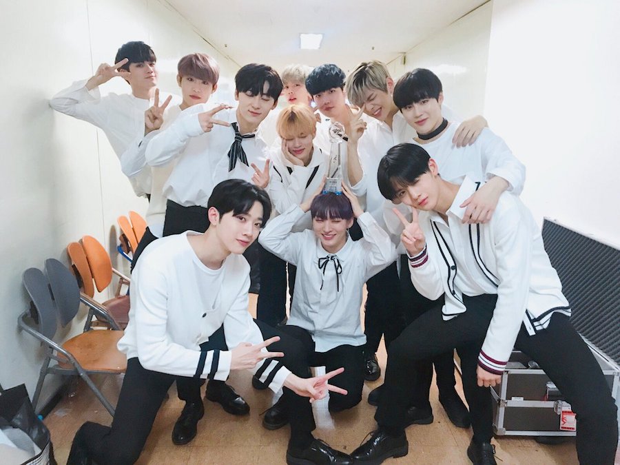 Wanna One logra su 3ª victoria por “Boomerang” en “Music Bank”. Actuaciones de TVXQ, MONSTA X y Stray Kids, entre otros