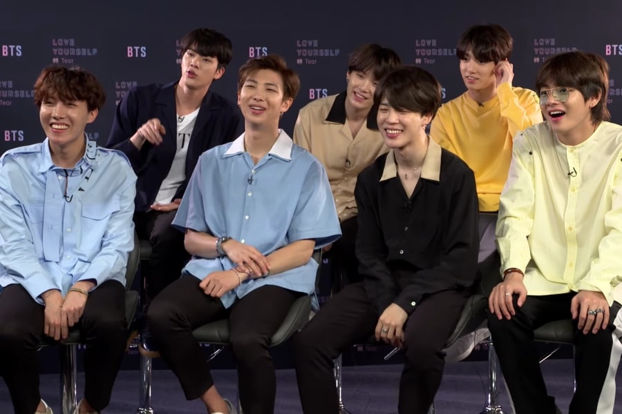 BTS envía consejos a sus “yo” más jóvenes y comparte una