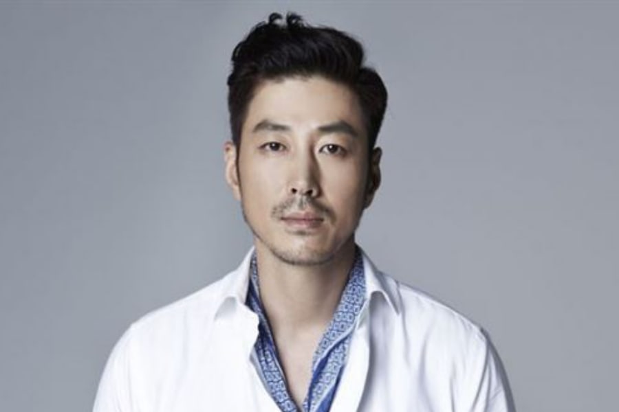 El actor Yoon Tae Young es retirado del drama de tvN después de estar involucrado en un accidente por conducir ebrio
