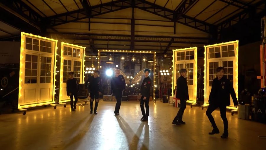 El nuevo grupo de chicos Like A Movie lleva a cabo su debut con el MV de “Twilight”
