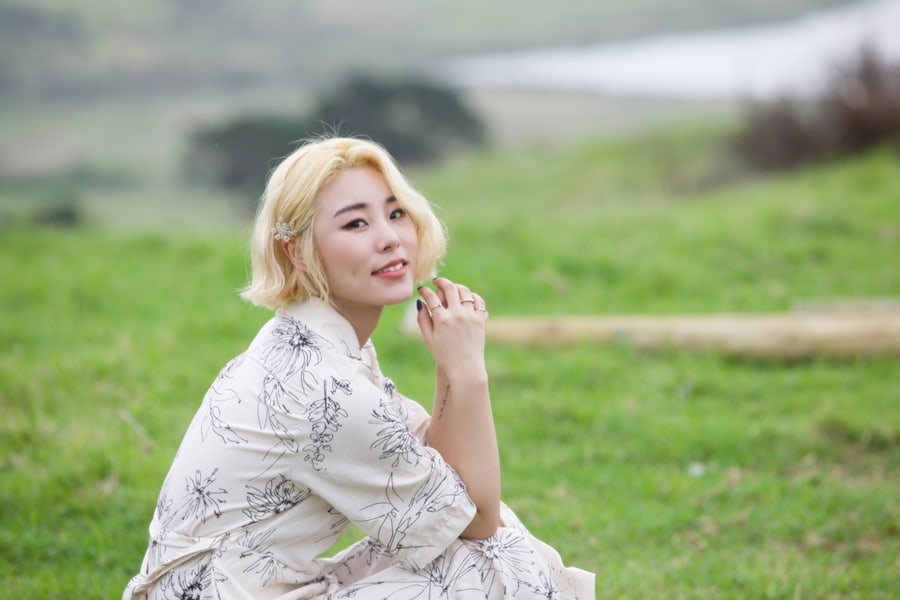 Wheein de MAMAMOO se disculpa por referencia al tifón Prapiroon