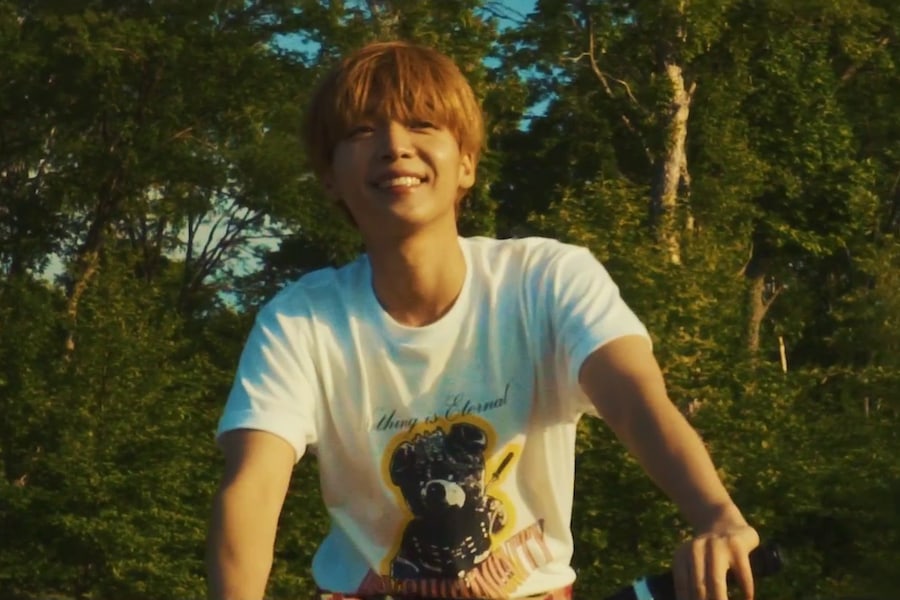 Jeong Sewoon canta “20 Something” en su MV de regreso