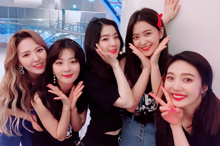 Red Velvet aparecerá en “Weekly Idol” para su comeback de verano
