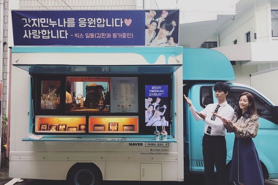 VIXX sorprende al líder N y Han Ji Min con camión de café en el set de “Familiar Wife”