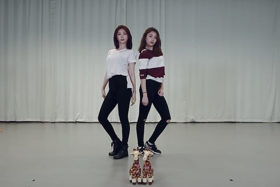 Concursantes de “Produce 48”, Lee Ga Eun y Heo Yun Jin sorprenden con un video especial de baile de “Havana”