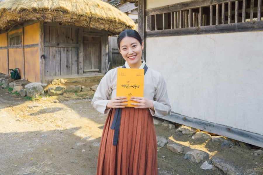 Nam Ji Hyun no suelta su guión en el detrás de las cámaras de “100 Days My Prince”