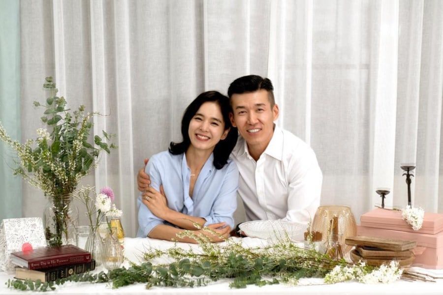 Sean de Jinusean hace un homenaje romántico a su esposa Jung Hye Young por su aniversario