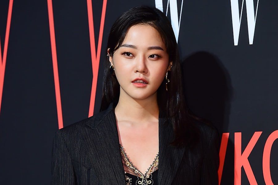 La modelo y actriz Kang Seung Hyun se encuentra en conversaciones para renovar su contrato con YG KPLUS