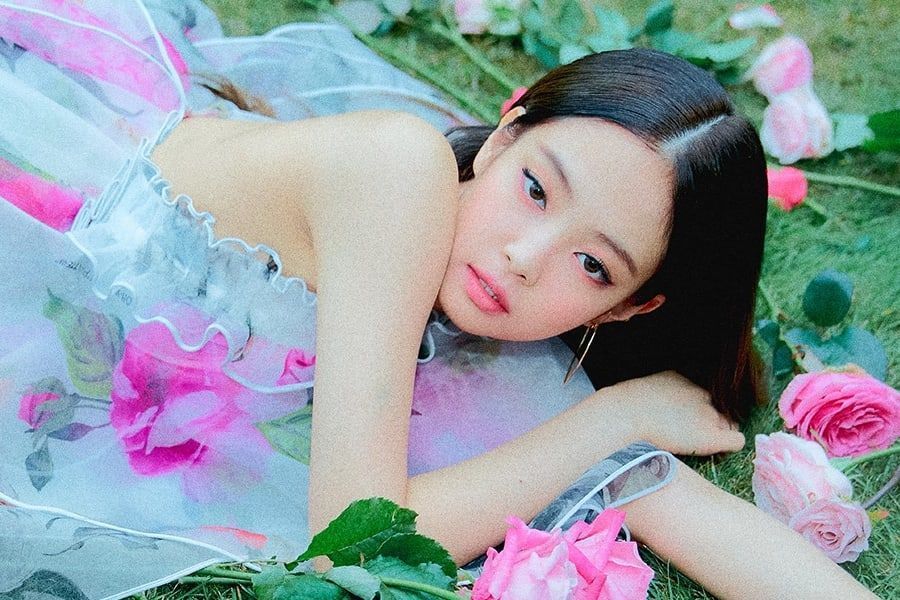 Jennie de BLACKPINK encabeza las listas de iTunes de todo el mundo con “SOLO”