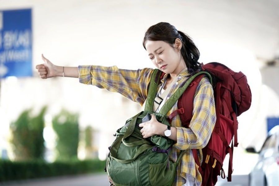 Han Seung Yeon compara su personaje en “12 Nights” con ella misma