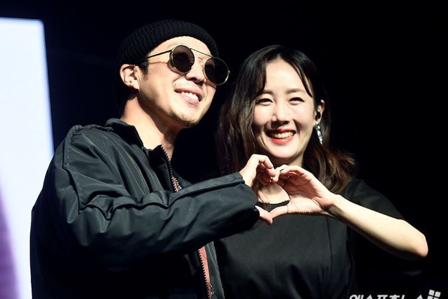 HaHa realiza una aparición sorpresa en el showcase comeback de Byul para mostrar apoyo por su esposa