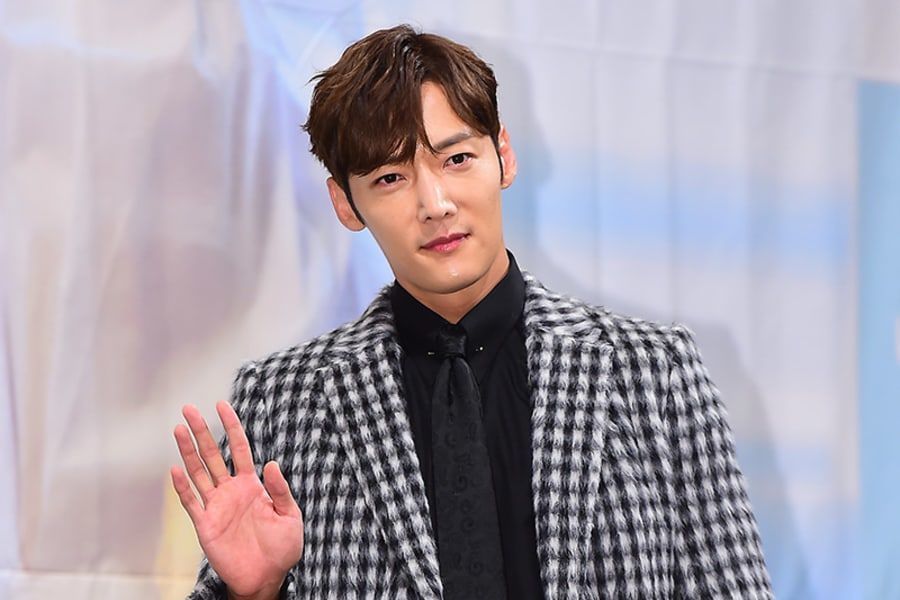 Choi Jin Hyuk se lesiona en el set de “The Last Empress” + Agencia