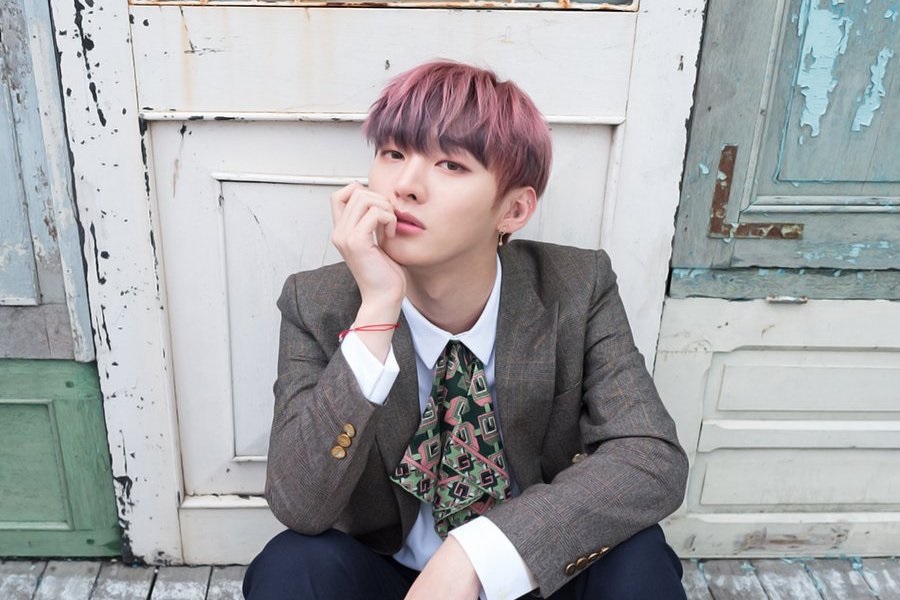 Yoon Ji Sung de Wanna One en conversaciones para protagonizar en musical