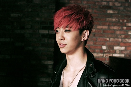 Bang Yong Gook Releases Edited Version of "I Remember" MV + BTS Photos