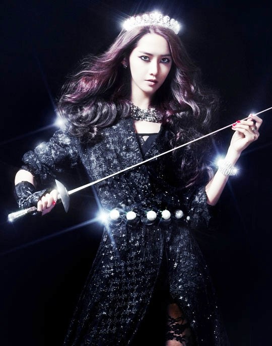 SNSD’s YoonA Is a "Campus Goddess" in "Love Rain"
