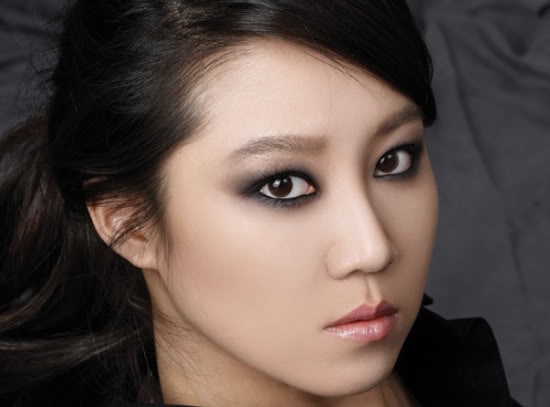 Gong Hyo Jin Sued by Model Advertisement Agency