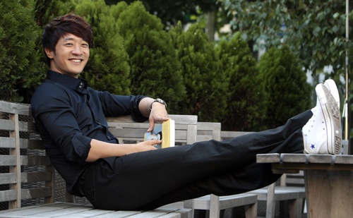 Clazziquai’s Alex to Hold a Concert in November