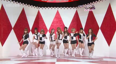 KBS Music Bank 11.05.10