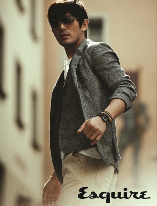 Oh Ji Ho’s Sophisticated and Dandy Esquire Photo Spread
