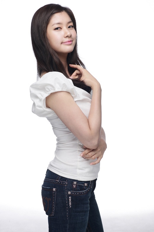 "Playful Kiss" Jung So Min Returns to TV After 18 Months