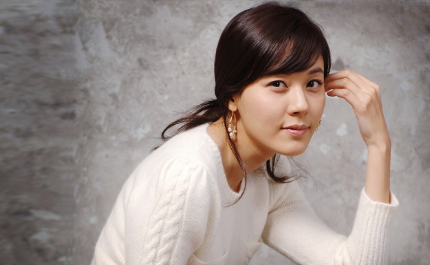 Kim Ha Neul’s Fantastic Cola-Bottle Figure
