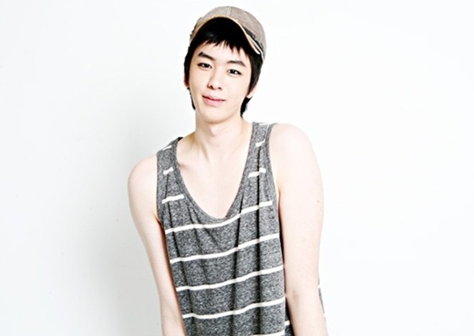 T-ara Ji Yeon’s Doppleganger Twin Brother?