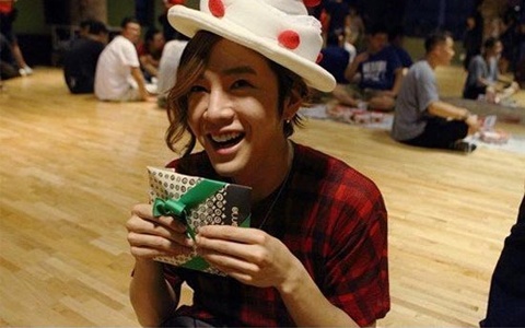 Jang Geun Suk Celebrates His 24th Birthday
