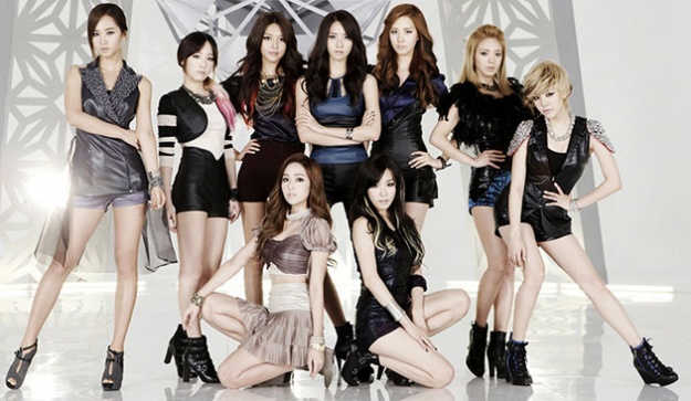 SNSD’s Picture Graces the Background of the Yale University School of Art’s Website