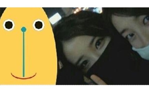 Selca Picture from Fan Proves IU and Suzy’s Close Friendship