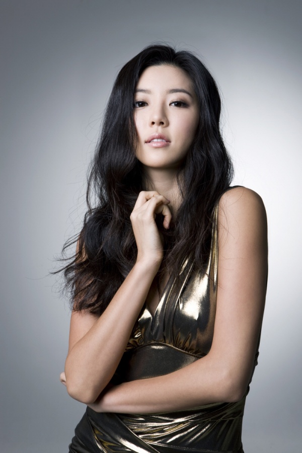 Park Han Byul’s Selca Picture–What Photoshop?