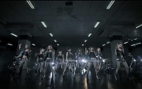 SNSD Releases MV for "Bad Girl"