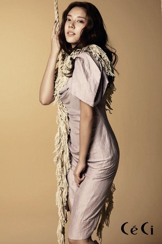 Son Dam Bi Poses For Ceci