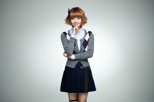 Rainbow’s Yoon Hye Reveals Her 10-Year Crush