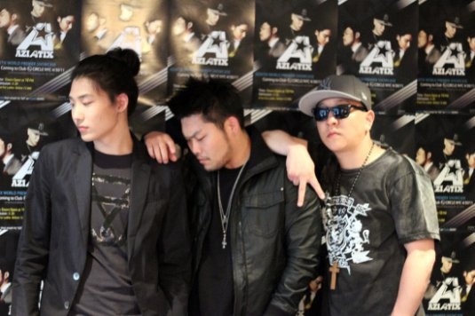 Aziatix Update: Japan, Far East Movement, and a Cover Song