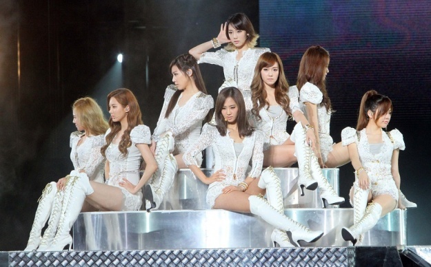 SNSD Makes More Than 30,000 Fans Go Wild in Taiwan