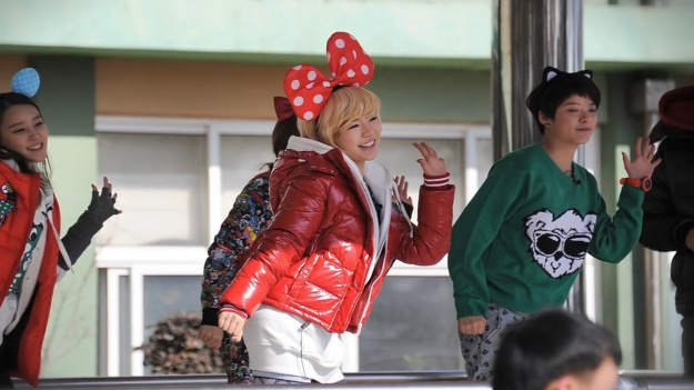 Girls’ Generation Sunny Briefly Wows Viewers With Glamorous Body