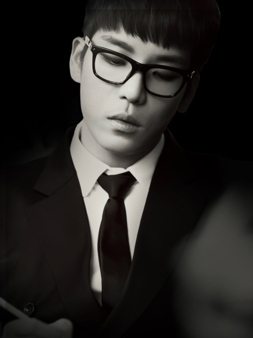 2AM’s Changmin Talks About His First Musical, "La Cage"
