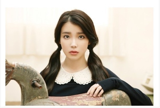 IU Impresses with "Three Level High Notes" on Japanese TV Debut