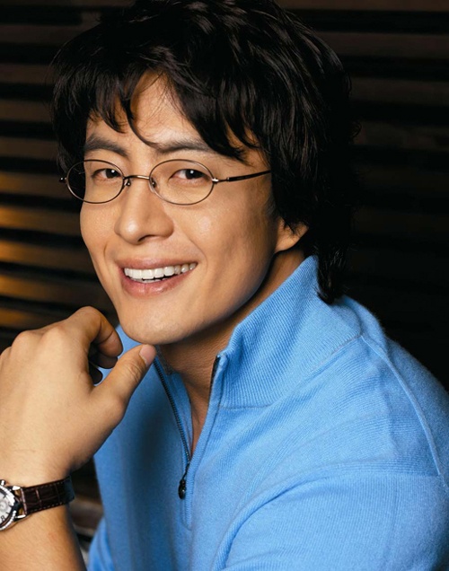 Bae Yong Joon to Debut Idol Group