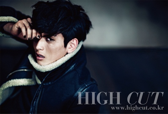 Jinwoon Is an Emotional Rocker in "High Cut"