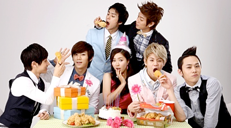 Beast And Shin Se Kyung For BBQ Chicken