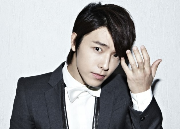 Super Junior’s Donghae Reveals the Korean Jason Mraz?