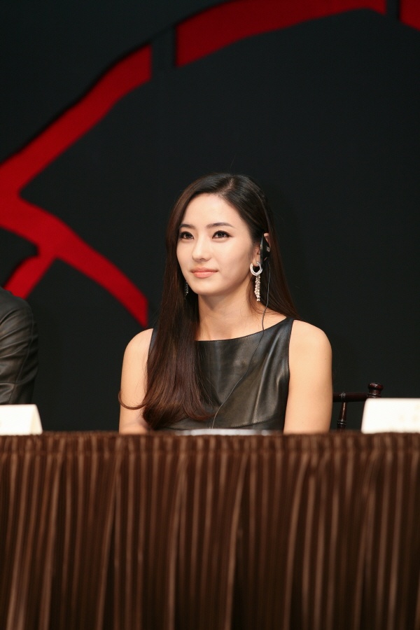 Han Chae Young Transforms into a Female Warrior