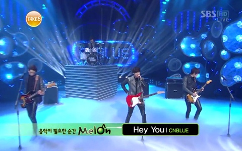 CNBlue Performs "Hey You" on Inkigayo