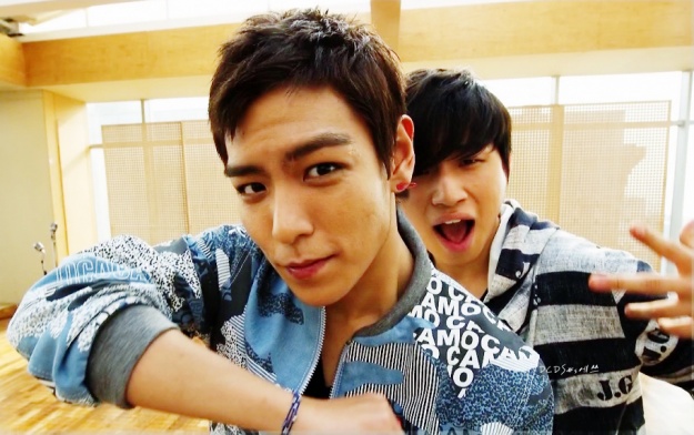 Big Bang’s Nikon D5100 Promo Videos and Pictures