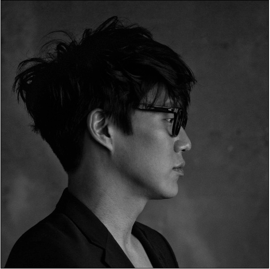 Ghost Voice Heard in Sung Si Kyung’s New Song?
